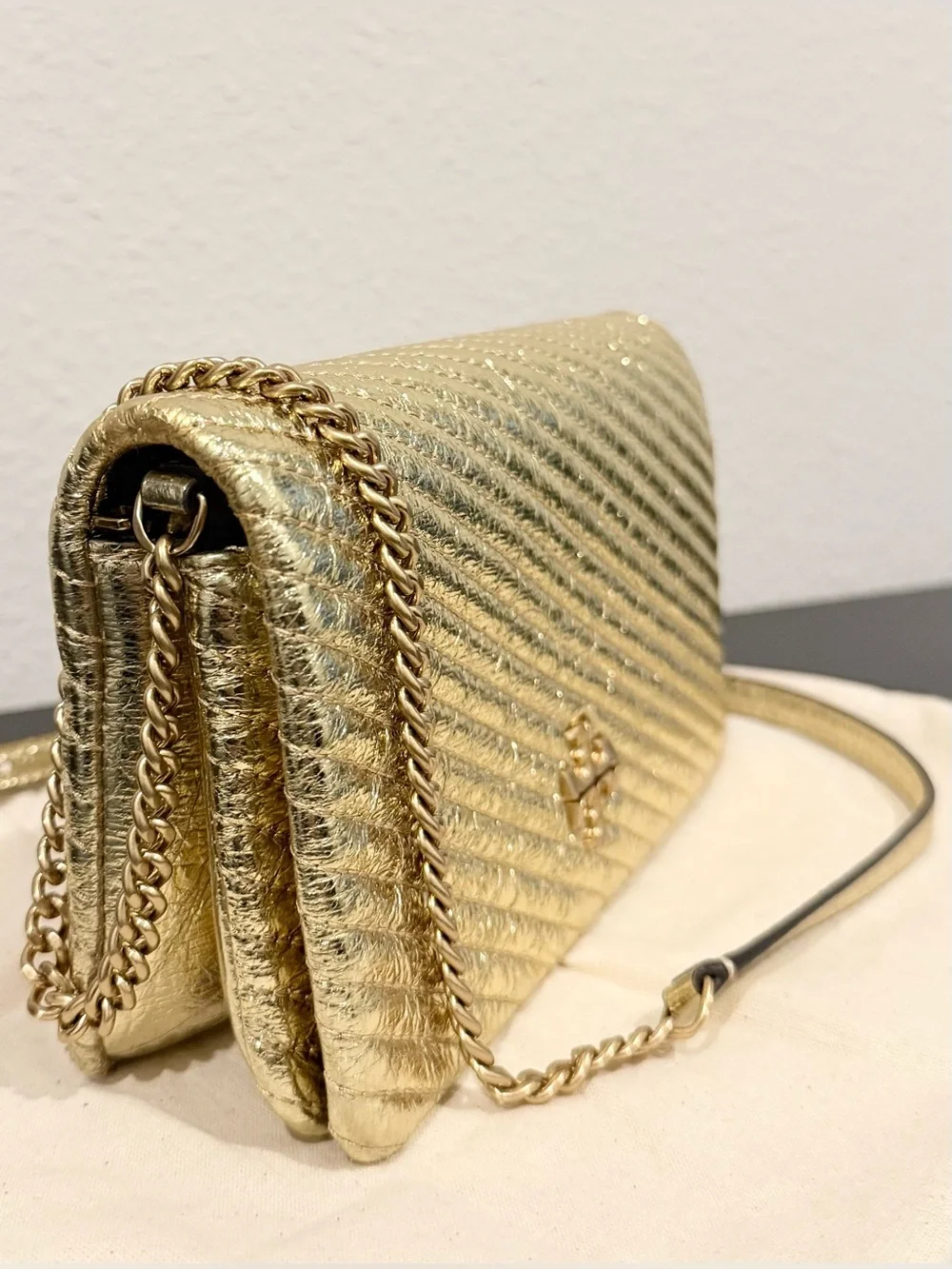✨ Tory Burch Kira Metallic Moto Gold Quilted Chain Clutch Wallet Crossbody Bag